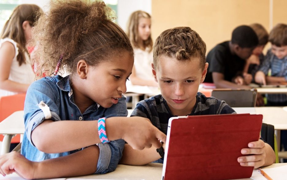 ISP ajuda Ong a levar internet a escolas públicas/Crédito: Divulgação