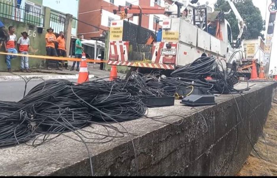 Poste Limpo. Campanha da InterneSul. Crédito-coelba