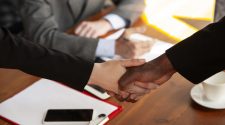 Valenet adquire Grupo Konnet