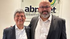Gil Torquato (esq.) e Jessaias Arruda (dir.)