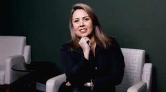 BÁRBARA CASTRO ALVES